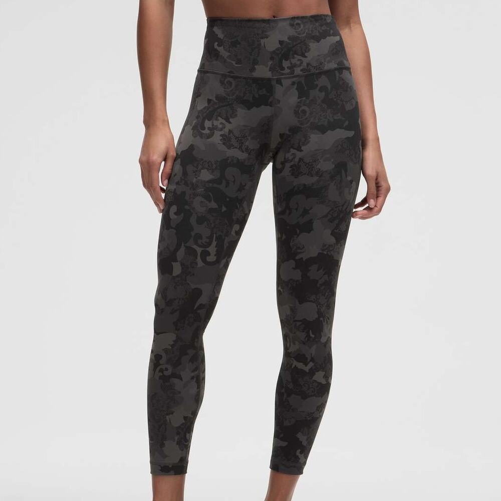 Lululemon NWT Wunder Train High-Rise Tight 25" Hidden Heritage Lace Black Size 2